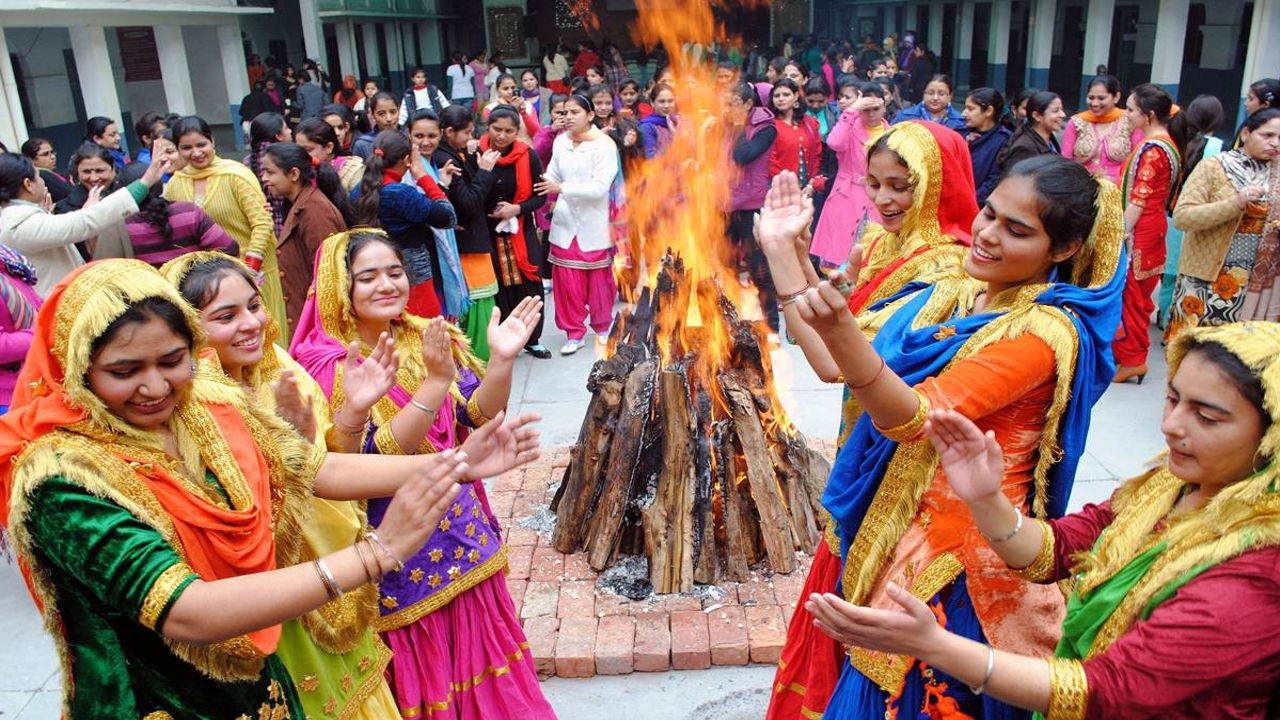 lohricaptionsforinstagram Hyper Content Blog Lohri Captions for Instagram